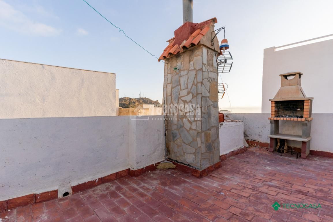 Terrassa de Casa adosada en venda en Felix amb Moblat