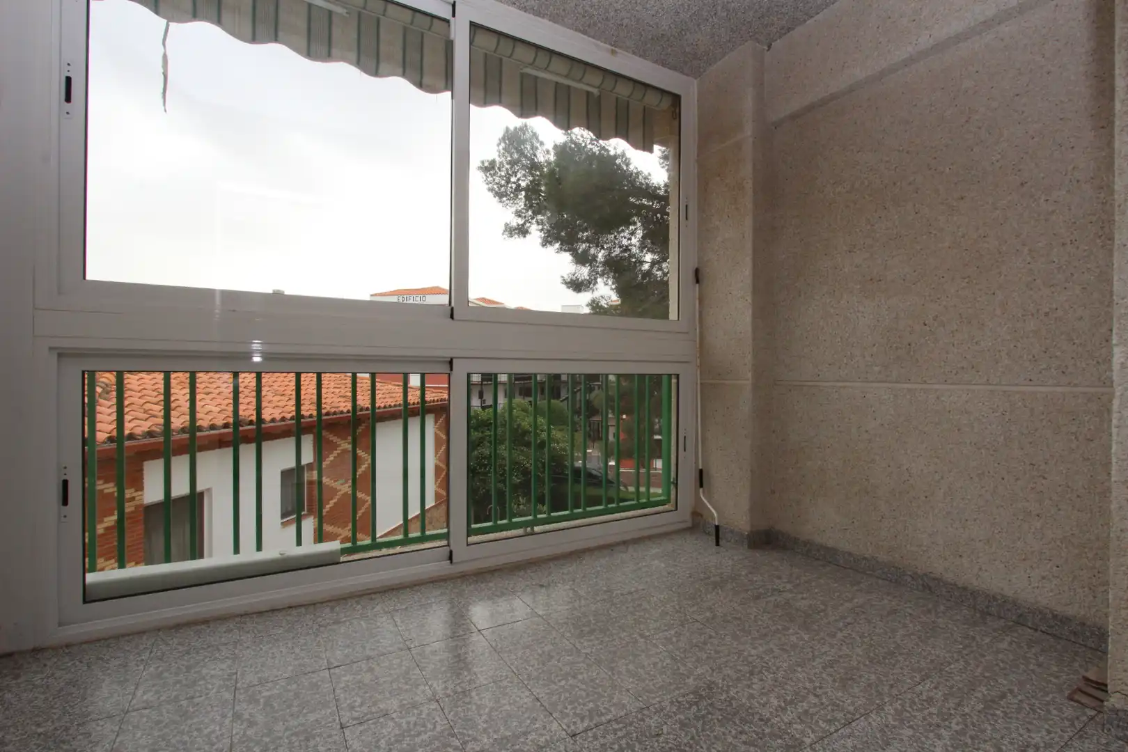 Terrasse von Wohnungen zum Verkauf in Mont-roig del Camp mit Klimaanlage und Terrasse