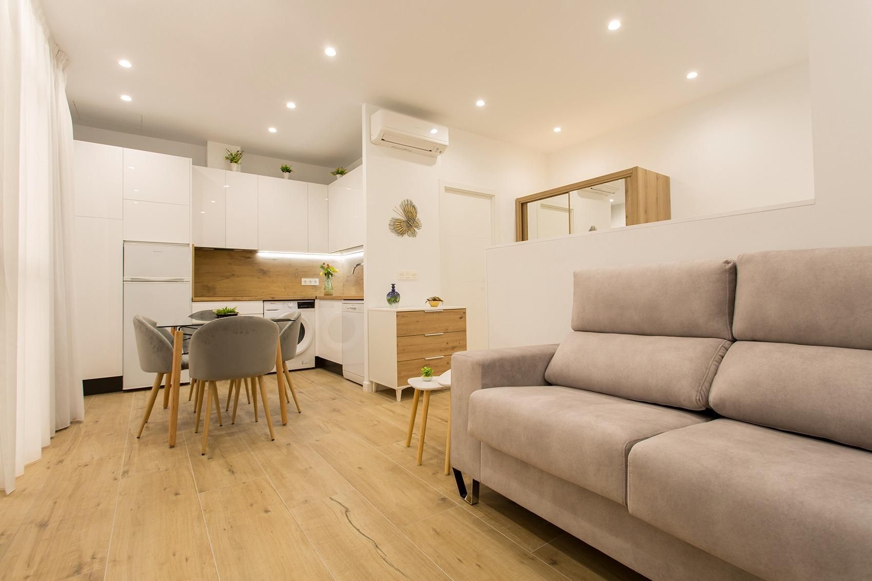 Study to rent in San Ildefonso