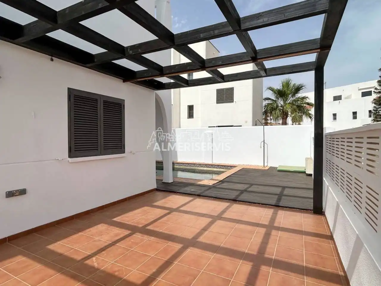 Terrassa de Casa o xalet en venda en El Ejido amb Terrassa i Piscina