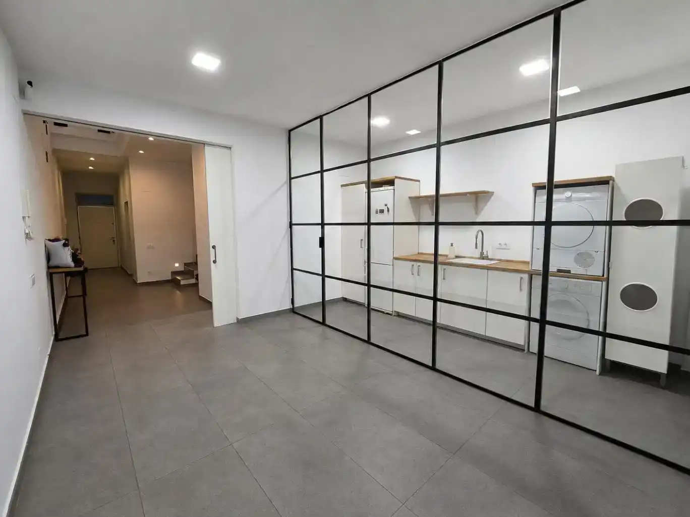 Detached homes for sale in Badalona  with Air Conditioner, Swimming Pool and Balcony