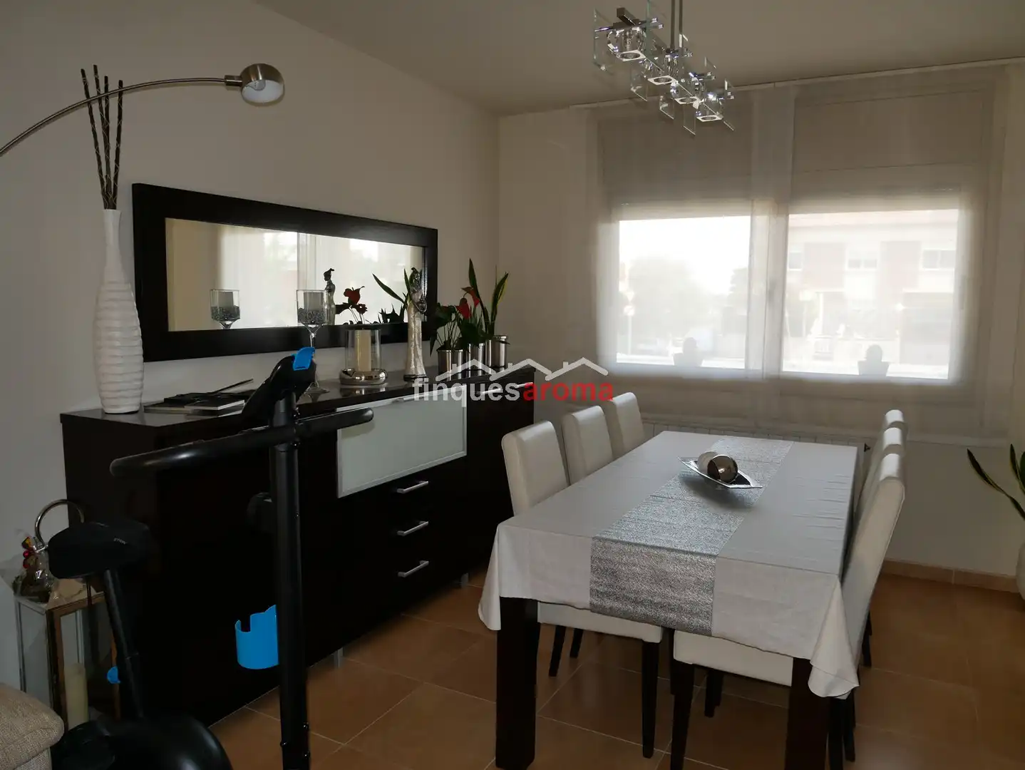 Comedor de Casa adosada en venta en Valls con Aire acondicionado, Calefacción y Jardín privado