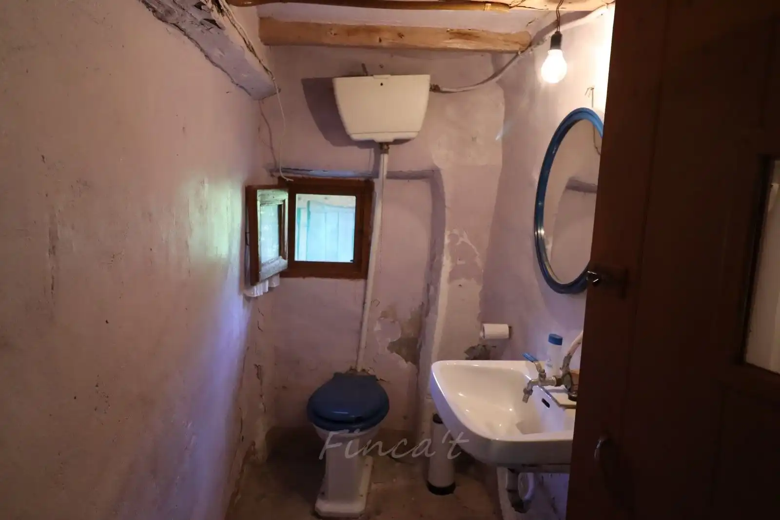 Baño de Finca rústica en venta en Saldes