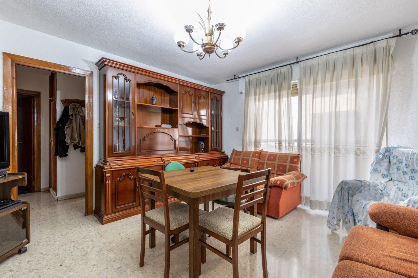 Dining room of Flat to share in  Granada Capital  with Heating and Terrace