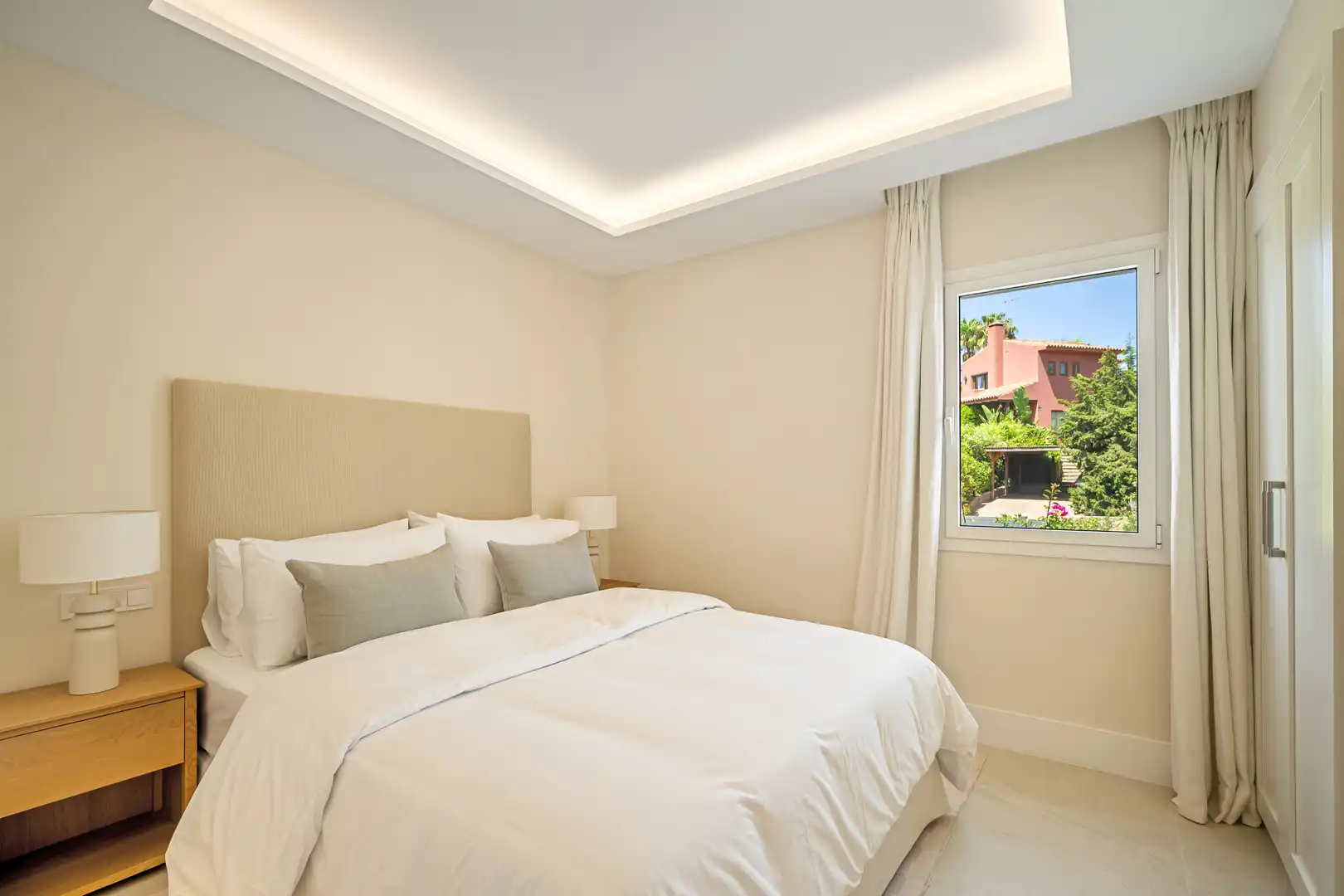 Casa bifamiliare di nuova costruzione in vendita a Urbanización El Herrojo, imagen 68
