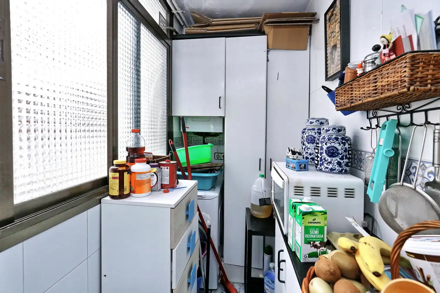 Kitchen of Flat for sale in Barcelona  with Heating, Oven and Balcony