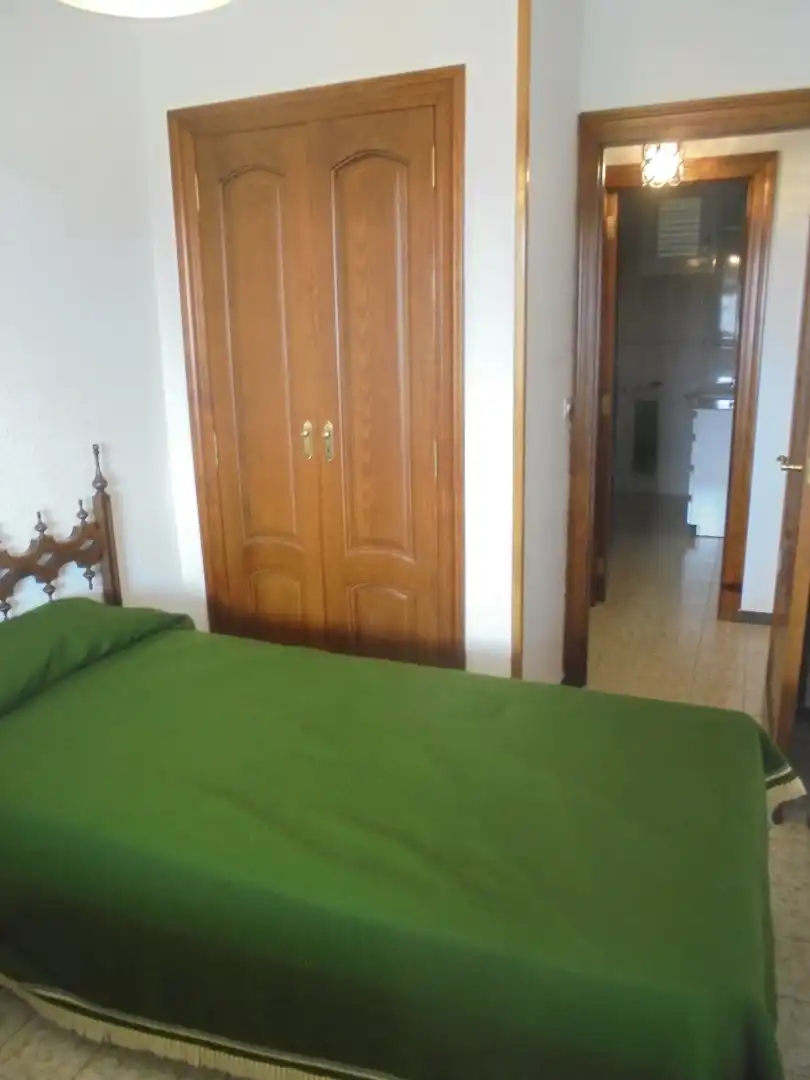 Schlafzimmer von Wohnungen zur Miete in Benicasim / Benicàssim mit Privatgarten, Terrasse und Möbliert