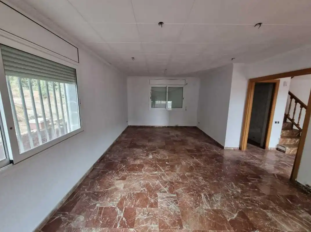 Houses for sale in Sant Llorenç Savall  with Terrace and Storage room