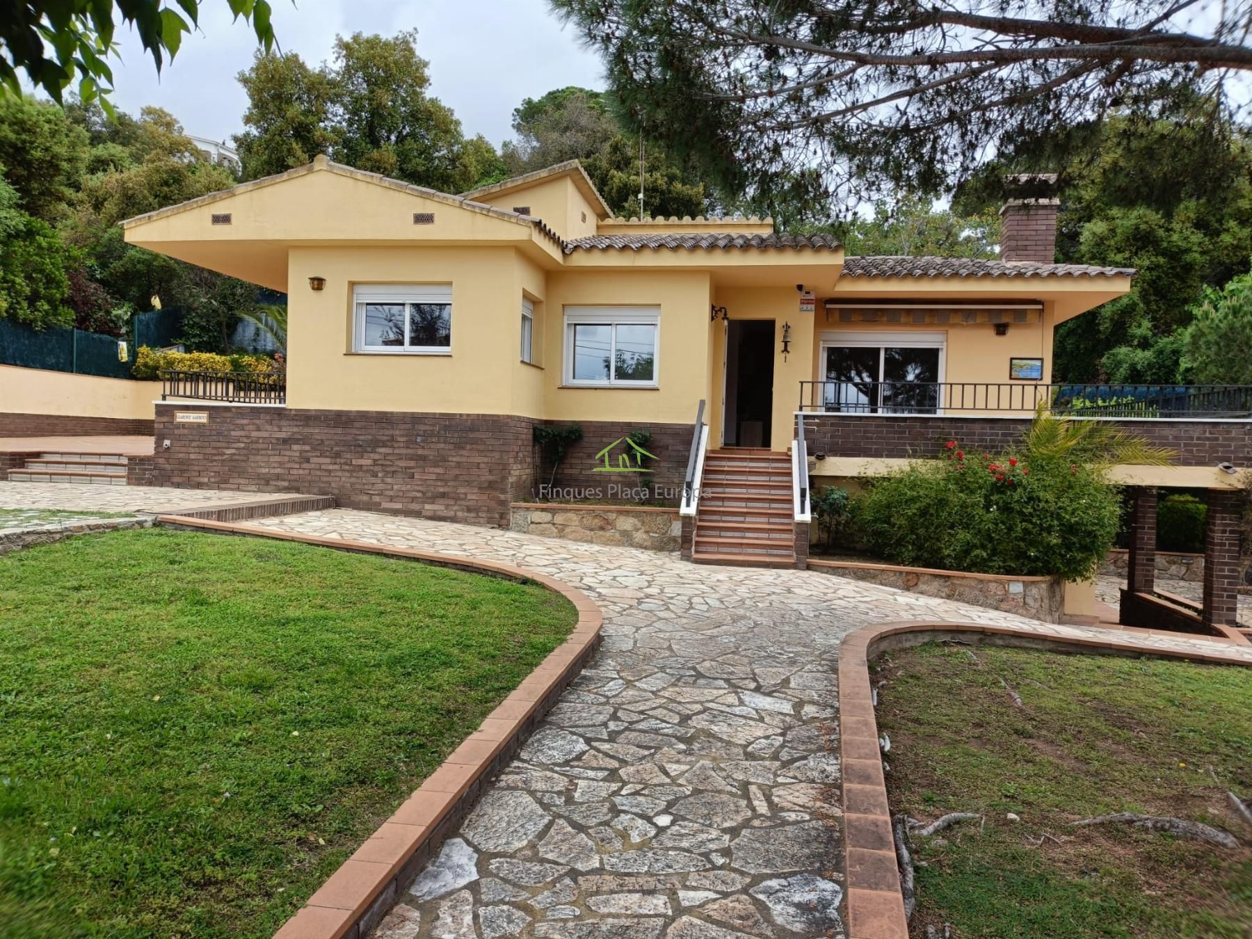 Haus oder Chalet zum verkauf in Urbanitzacions del Nord