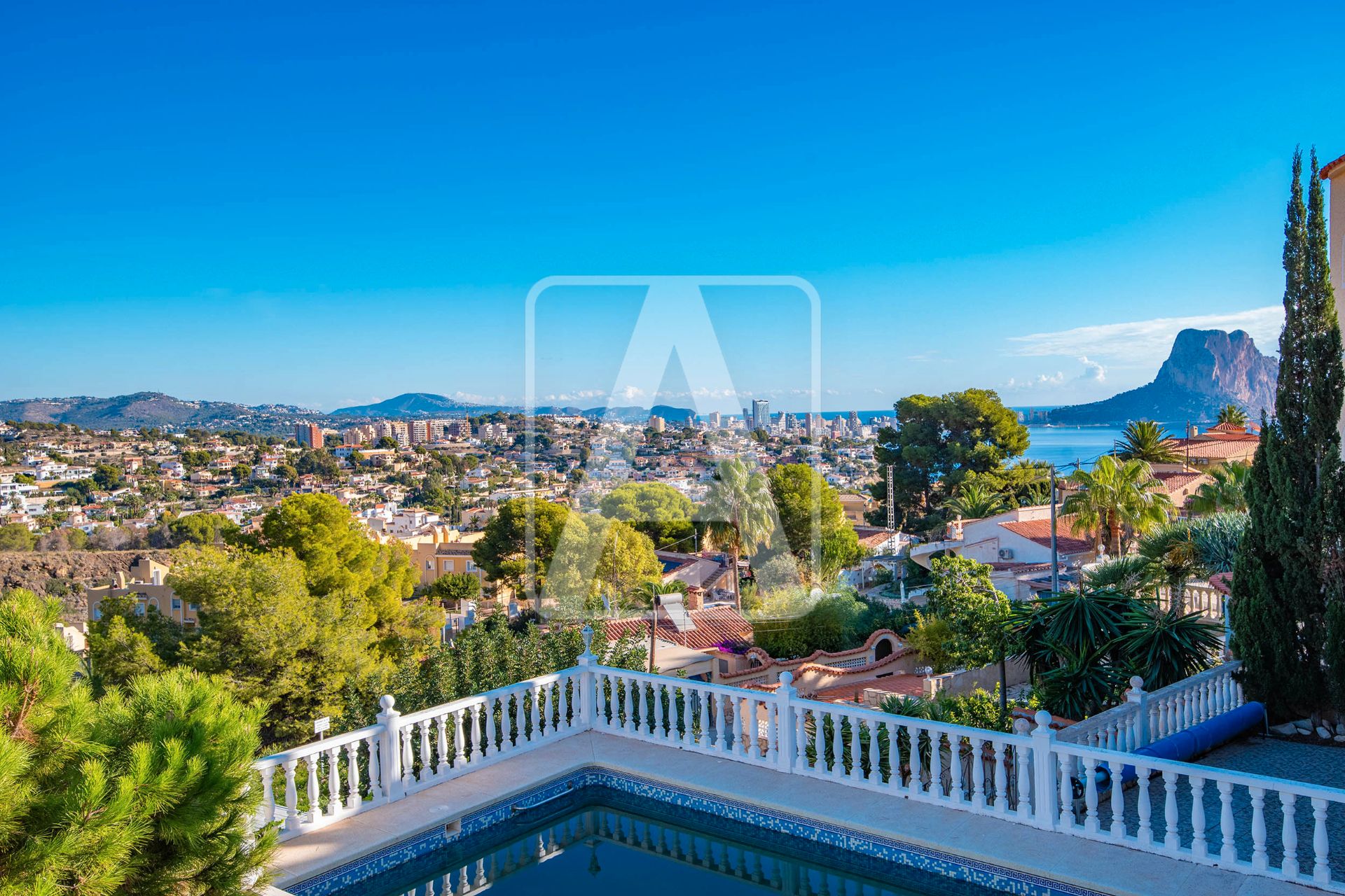 Exterior view of House or chalet for sale in Calpe / Calp  with Air Conditioner, Heating and Private garden