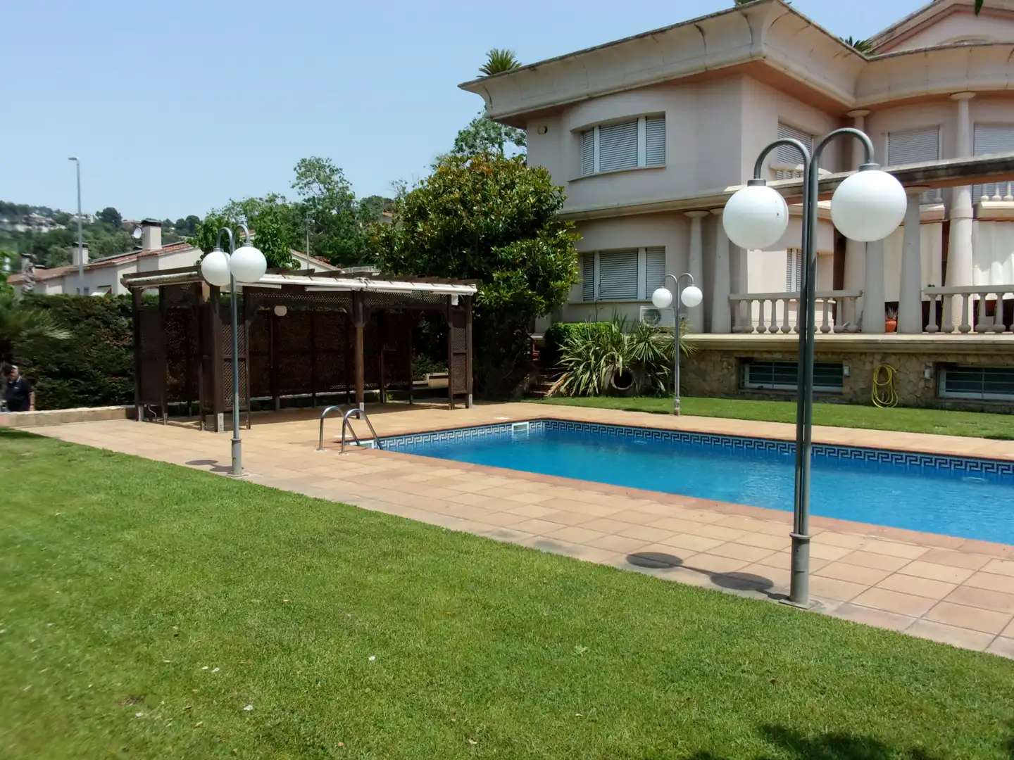 Casa amb terrassa en venda a Carrer Canigo 1