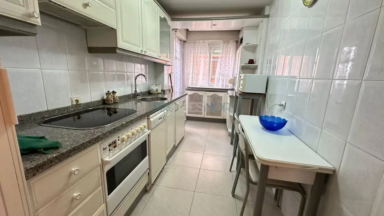 Piso de alquiler en Azorin, Trobajo del Camino