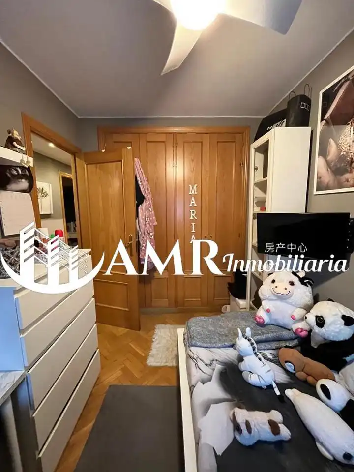 Dormitori de Casa adosada en venda en Humanes de Madrid, Madrid