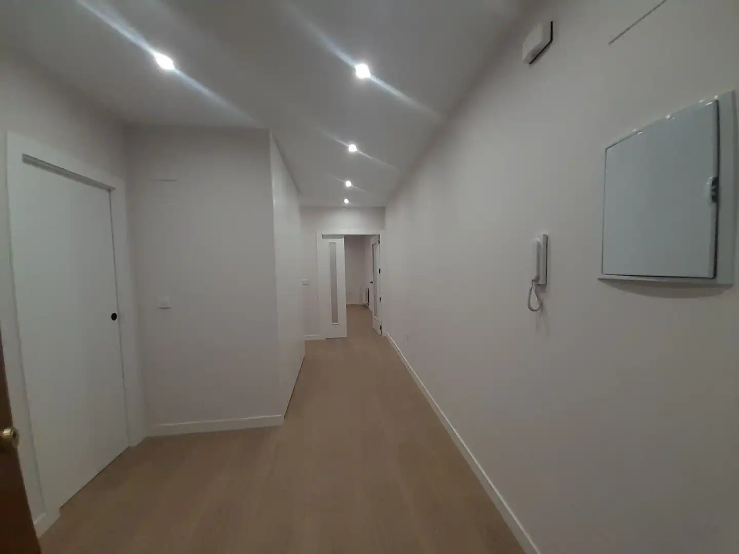 Piso en venta en Jaén con Balcón