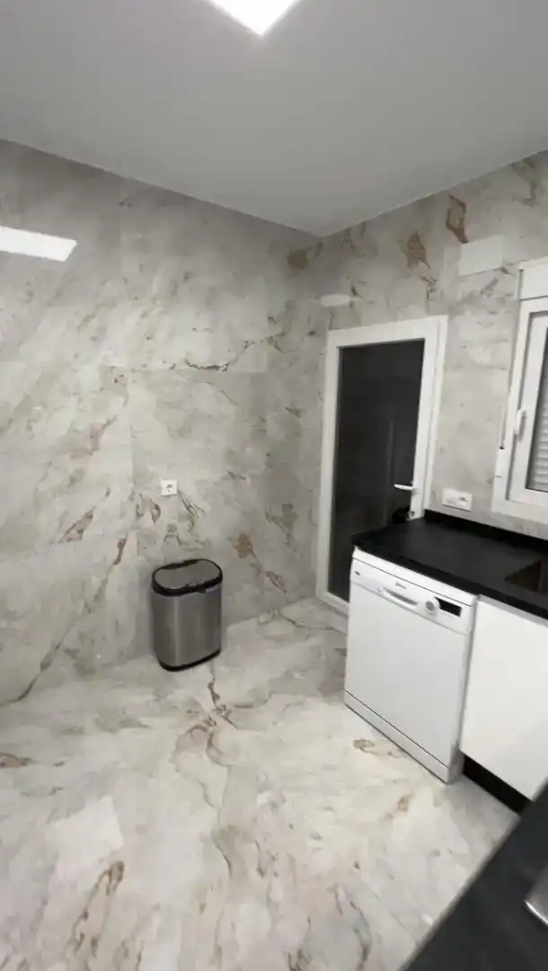 Baño de Piso en venta en Algeciras con Trastero