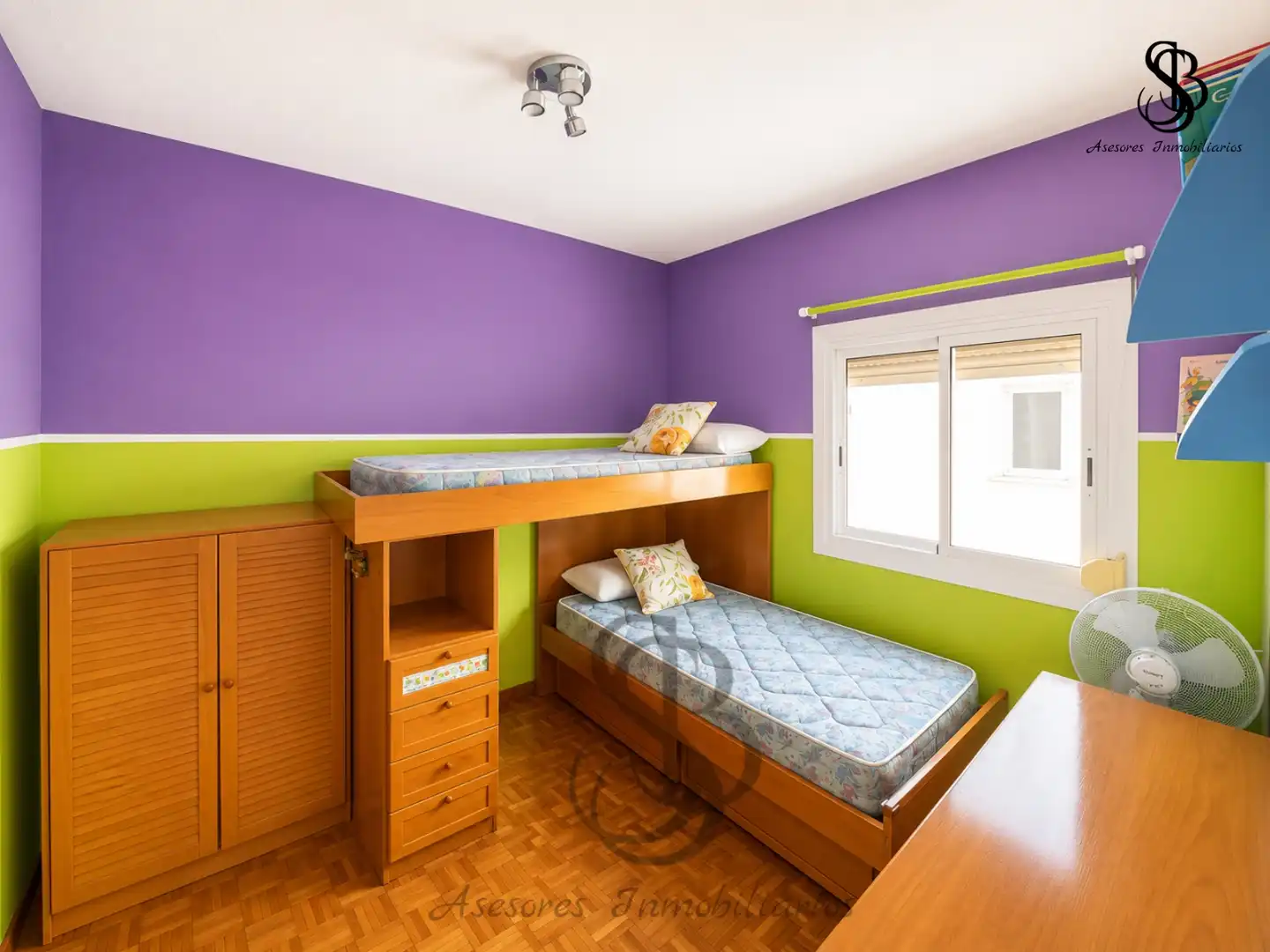 Bedroom of Attic for sale in Alicante / Alacant  with Air Conditioner, Heating and Storage room