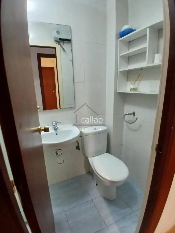 Bathroom of Flat for rent in Ferrol  with Terrace and Furnished