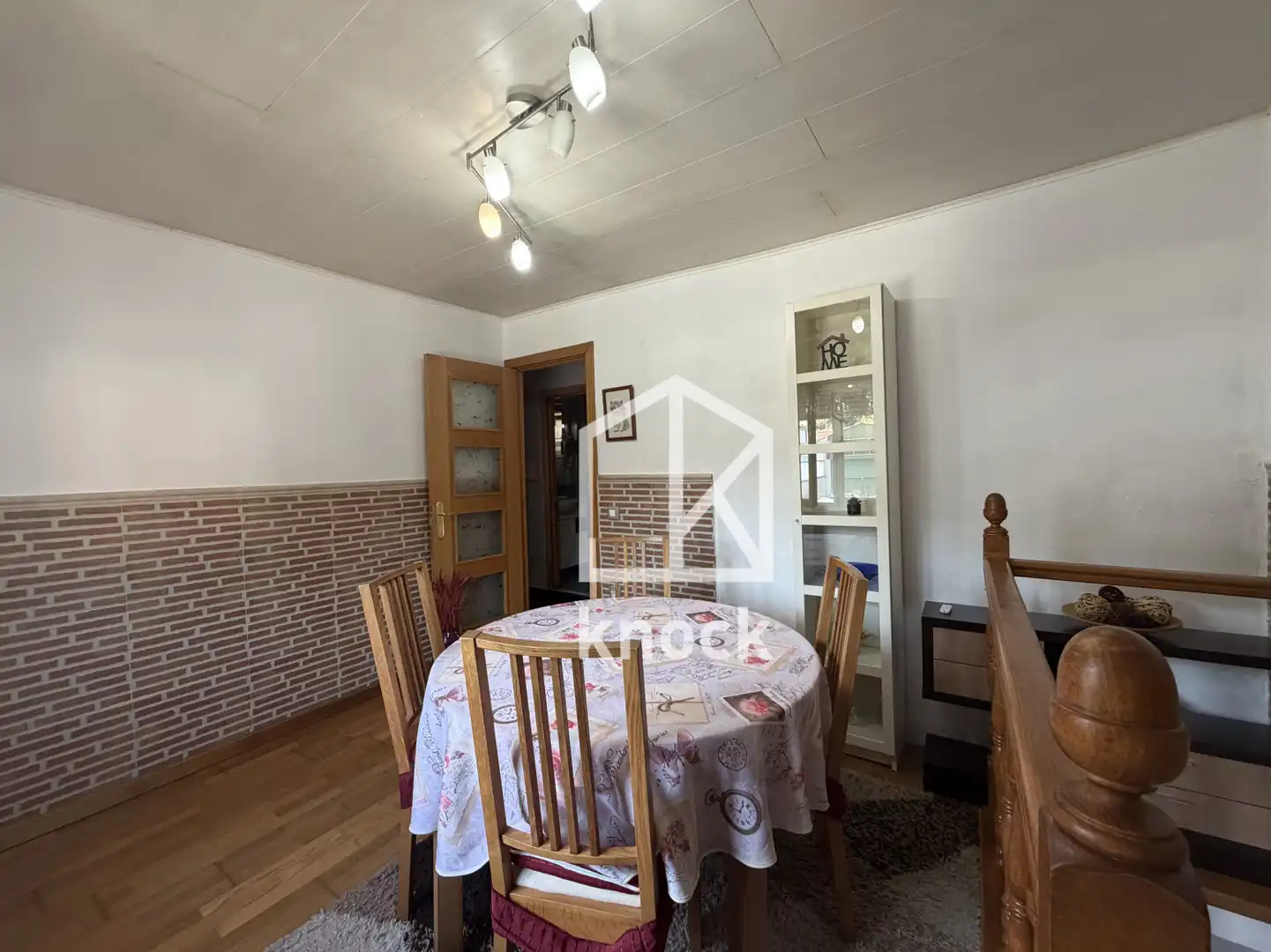 Casa adosada en venda a El Entrego - La central, 6, San Martín del Rey Aurelio