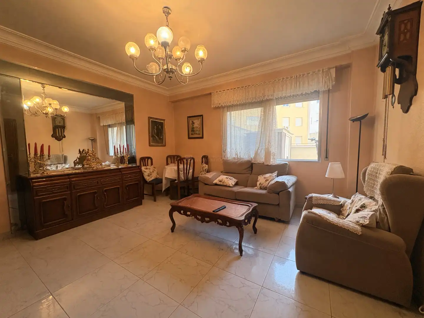 Sala de estar de Piso en venta en  Logroño con Calefacción
