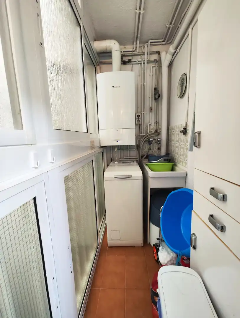 Cuina de Pis en venda en Terrassa amb Aire condicionat, Calefacció i Balcó