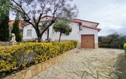 Exterior view of House or chalet for sale in Bigues i Riells  with Air Conditioner, Terrace and Swimming Pool