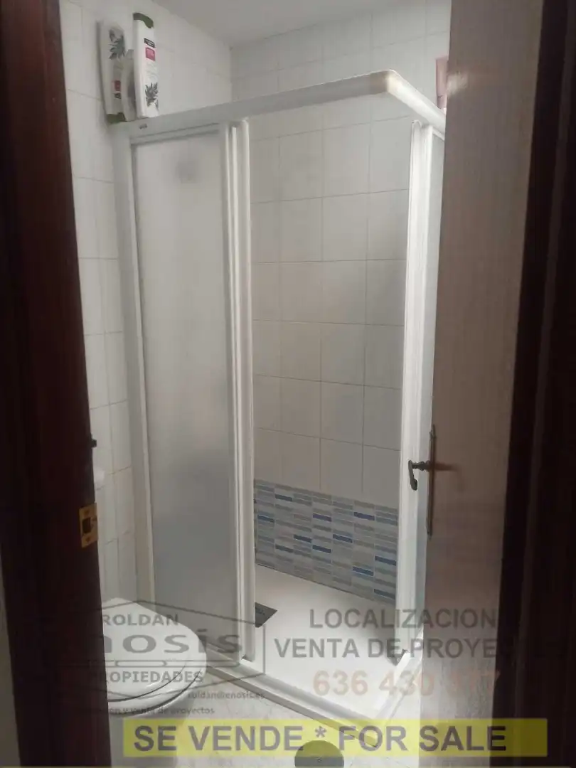 Baño de Piso en venta en Los Alcázares con Terraza, Trastero y Amueblado