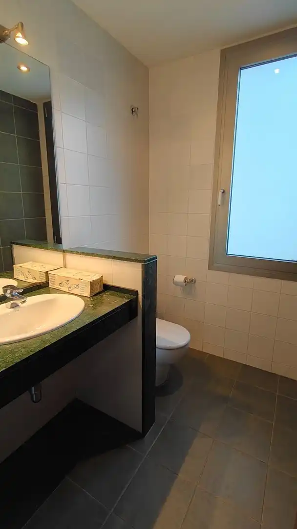 Office space with lift to rent in Centre, imagen 9