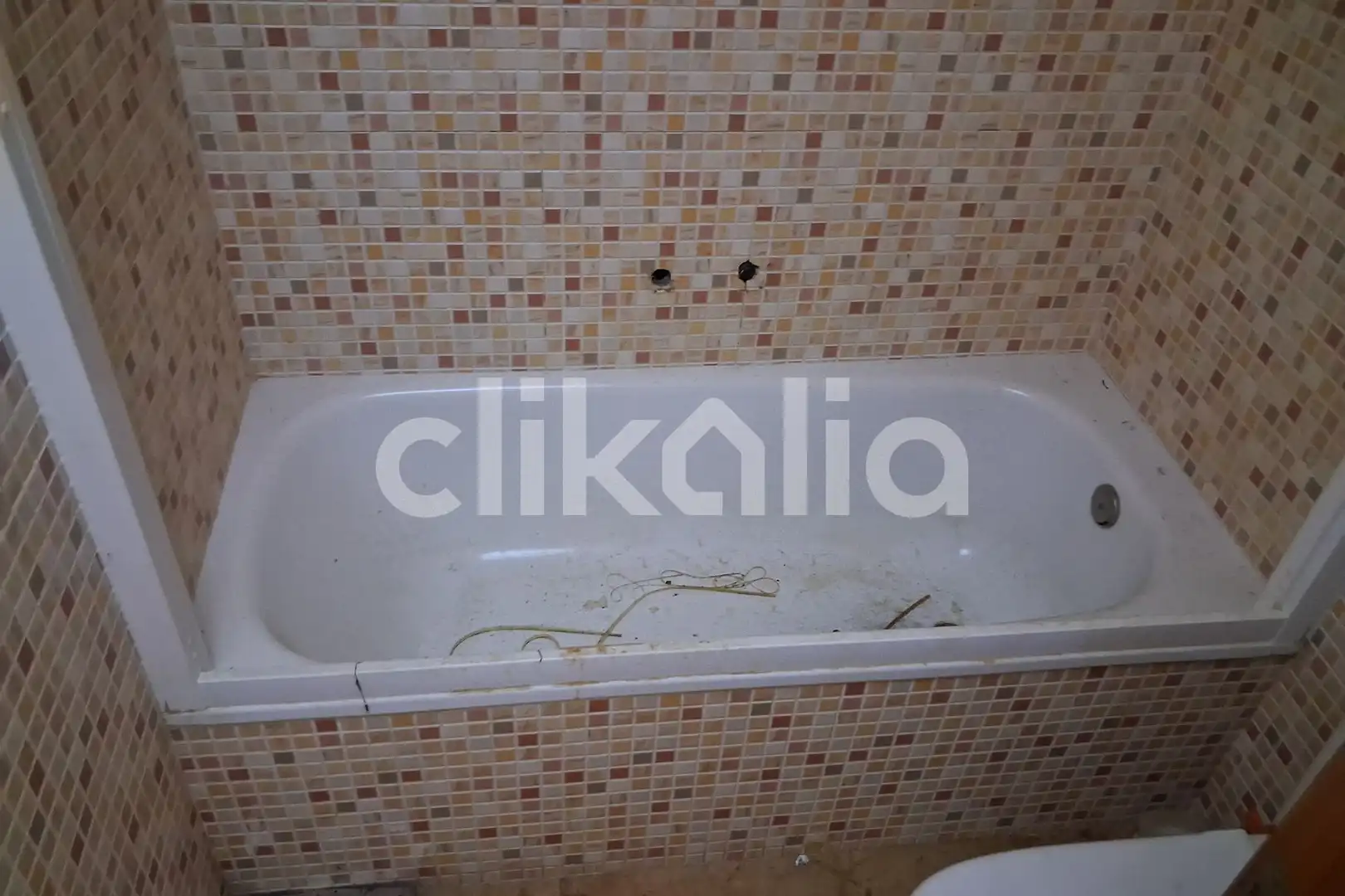 Badezimmer von Haus oder Chalet zum Verkauf in Querol mit Heizung, Terrasse und Schwimmbad