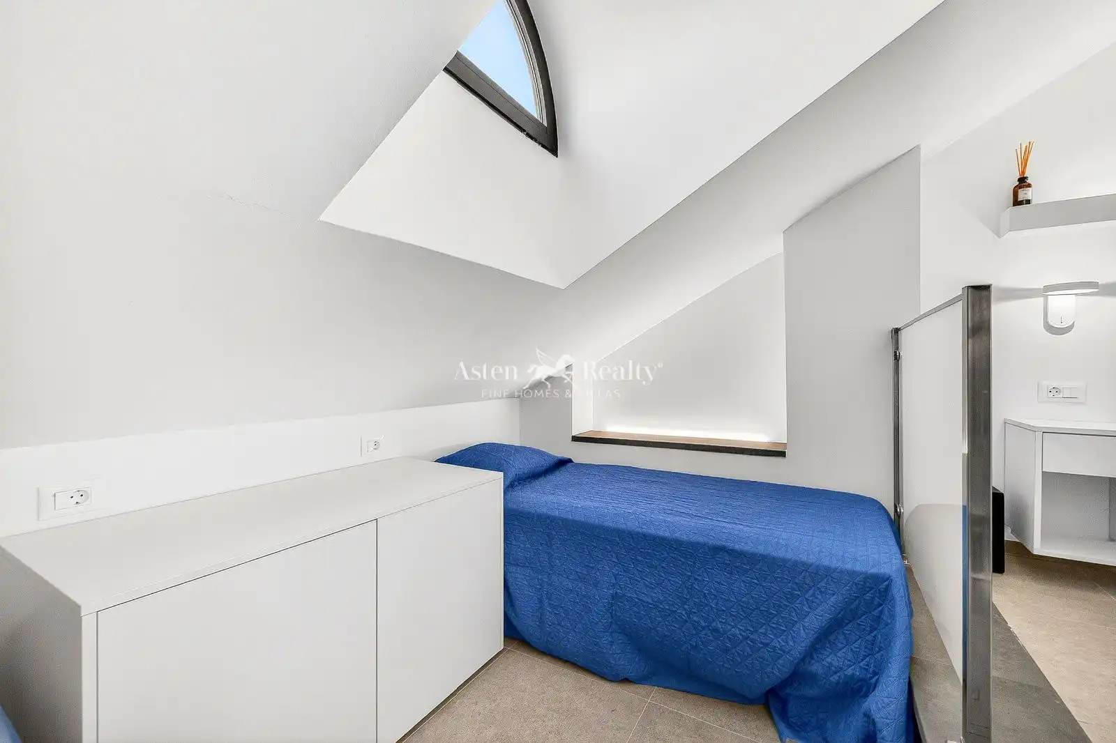 Habitación de Ático en venta en Arona con Aire acondicionado, Terraza y Piscina