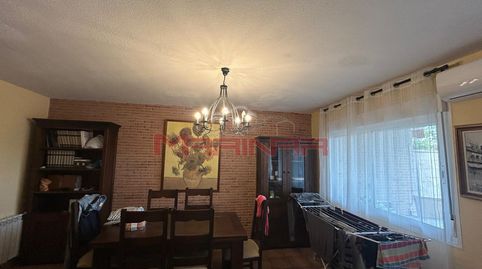 Foto 2 de Casa adosada en venta en Las Lomas, Seseña