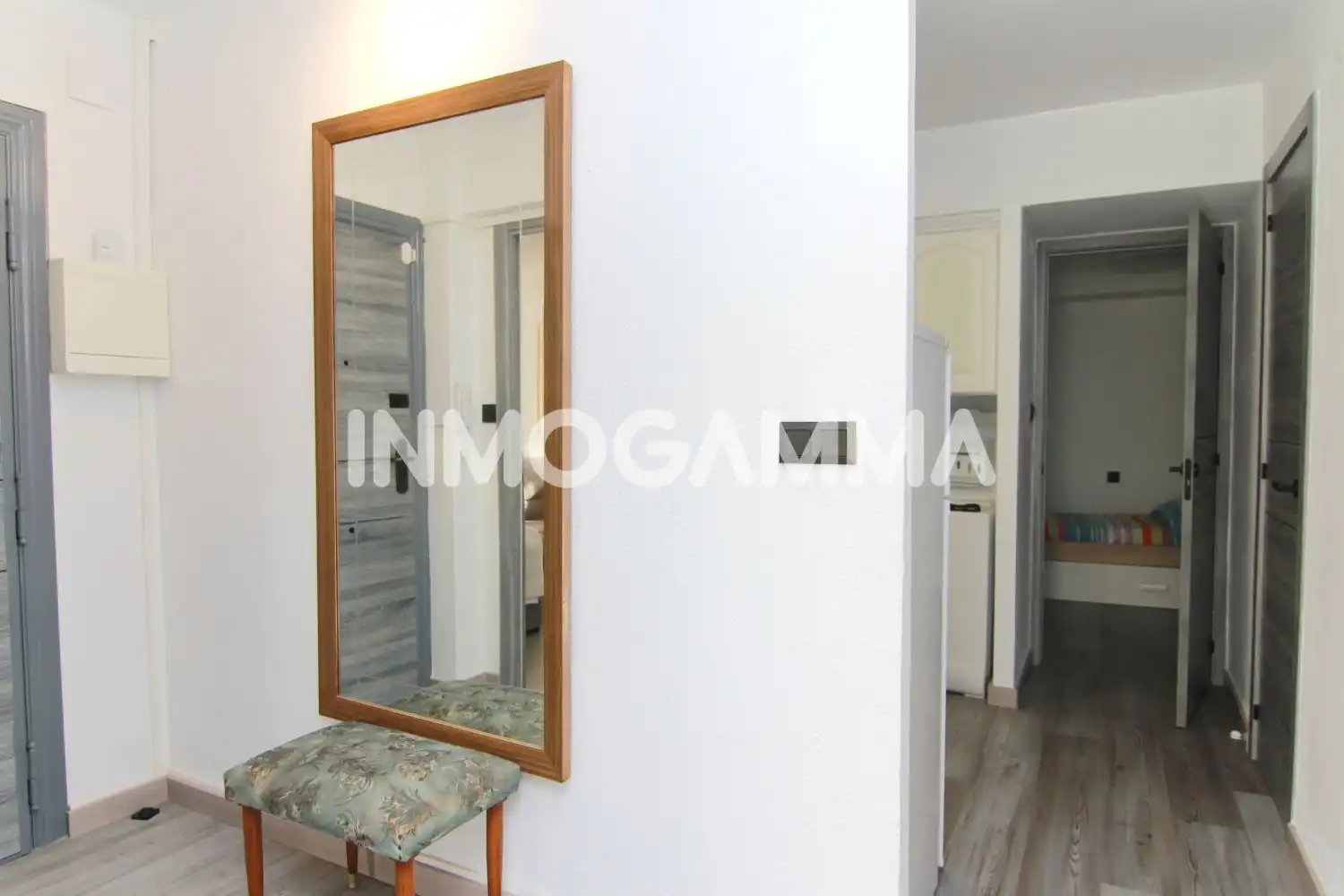 Habitación de Piso en venta en Cullera con Aire acondicionado, Parquet y Balcón