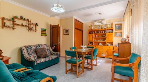 Foto 3 de Casa adosada en venta en  Callejón de las Delicias, La Banda - Campo de Fútbol, Chiclana de la Frontera