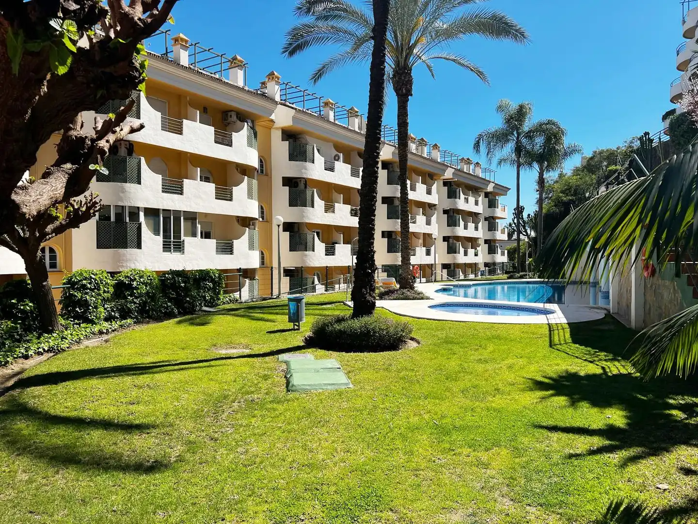 Dúplex amb piscina en venda a Urbanizacion a Nueva Andalucia 11, imagen 21