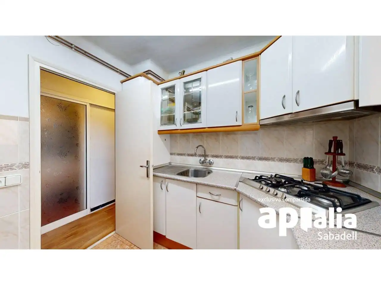 Cocina de Piso en venta en Cerdanyola del Vallès con Aire acondicionado, Calefacción y Parquet