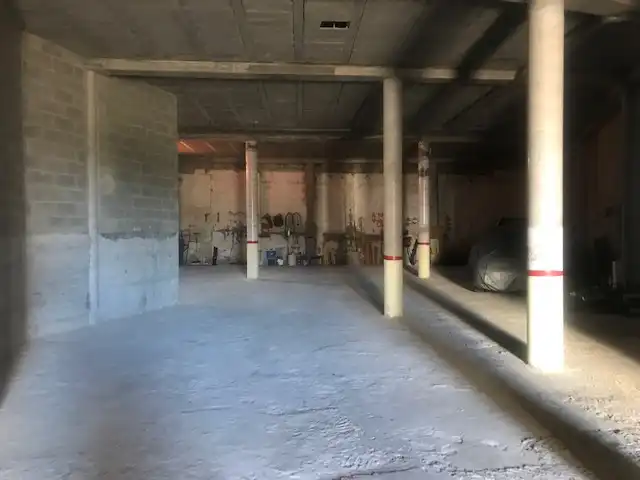 Local comercial en venta en A Malata - Catabois - Ciudad Jardín, imagen 3