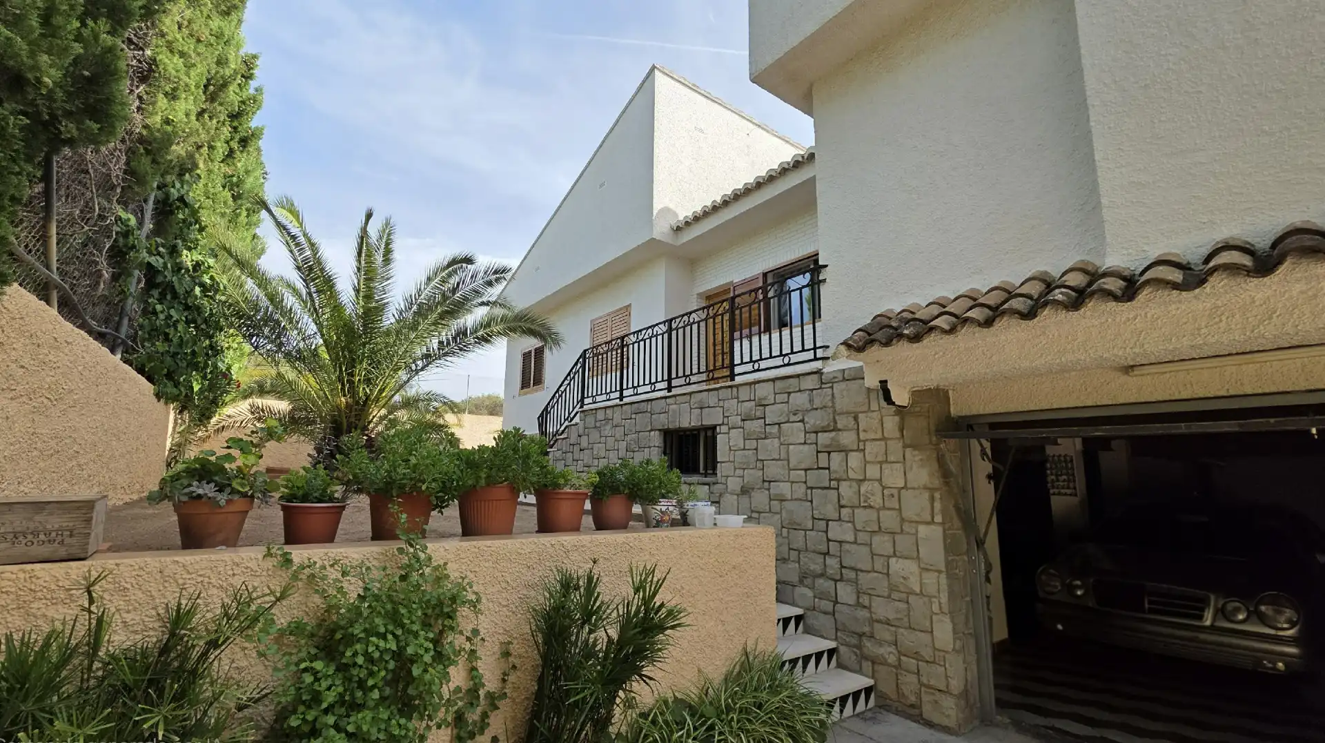Vista exterior de Casa o xalet en venda en Bétera amb Jardí privat, Terrassa i Traster