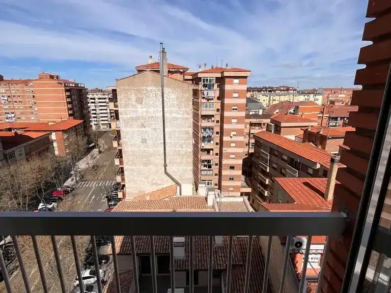 Exterior view of Flat for rent in Las Viñas
