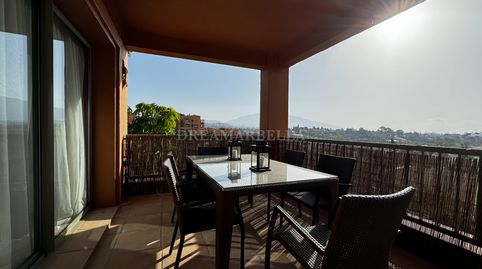 Foto 5 von Wohnungen zur Miete in Benatalaya, Estepona