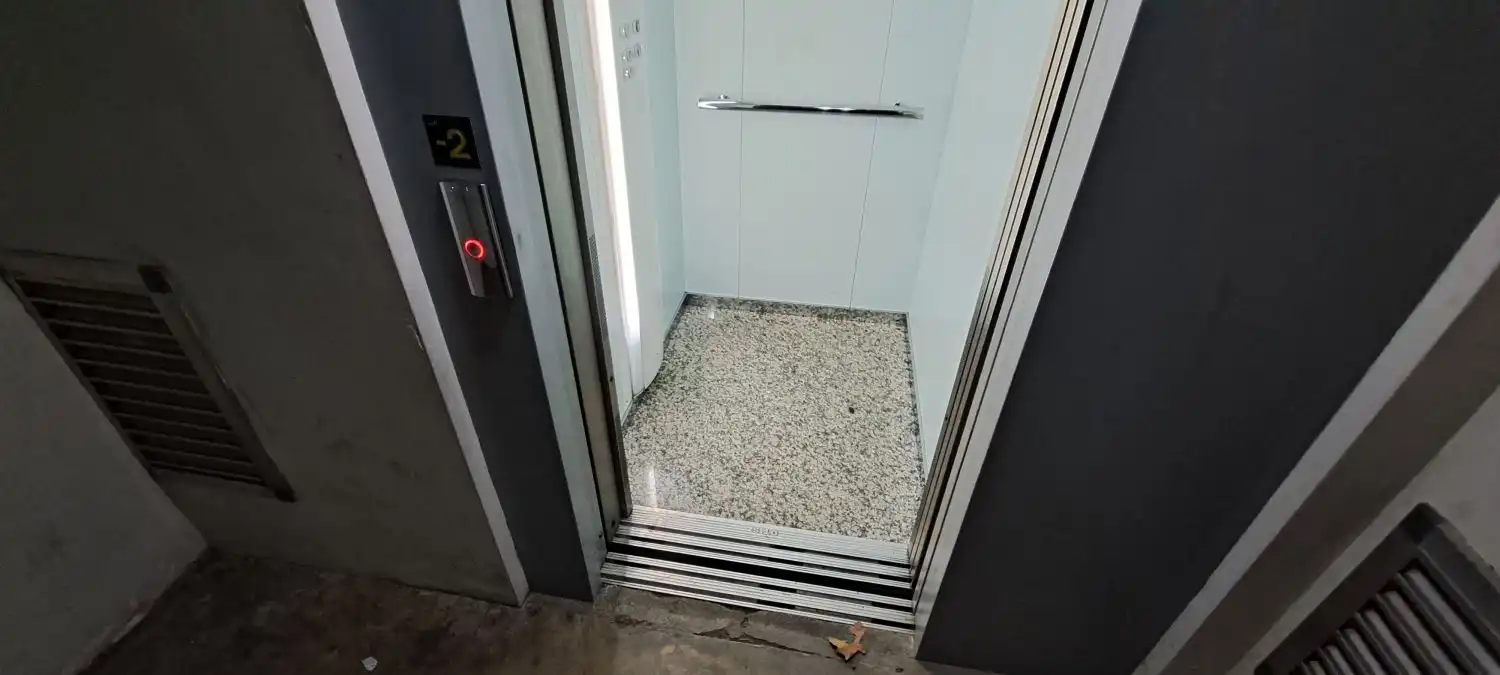 Garatge en venda en Huesca