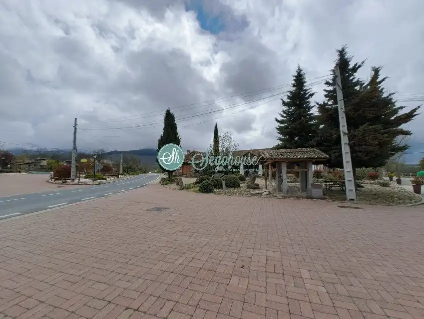 Terreni e lotti in vendita a Sotosalbos, imagen 22