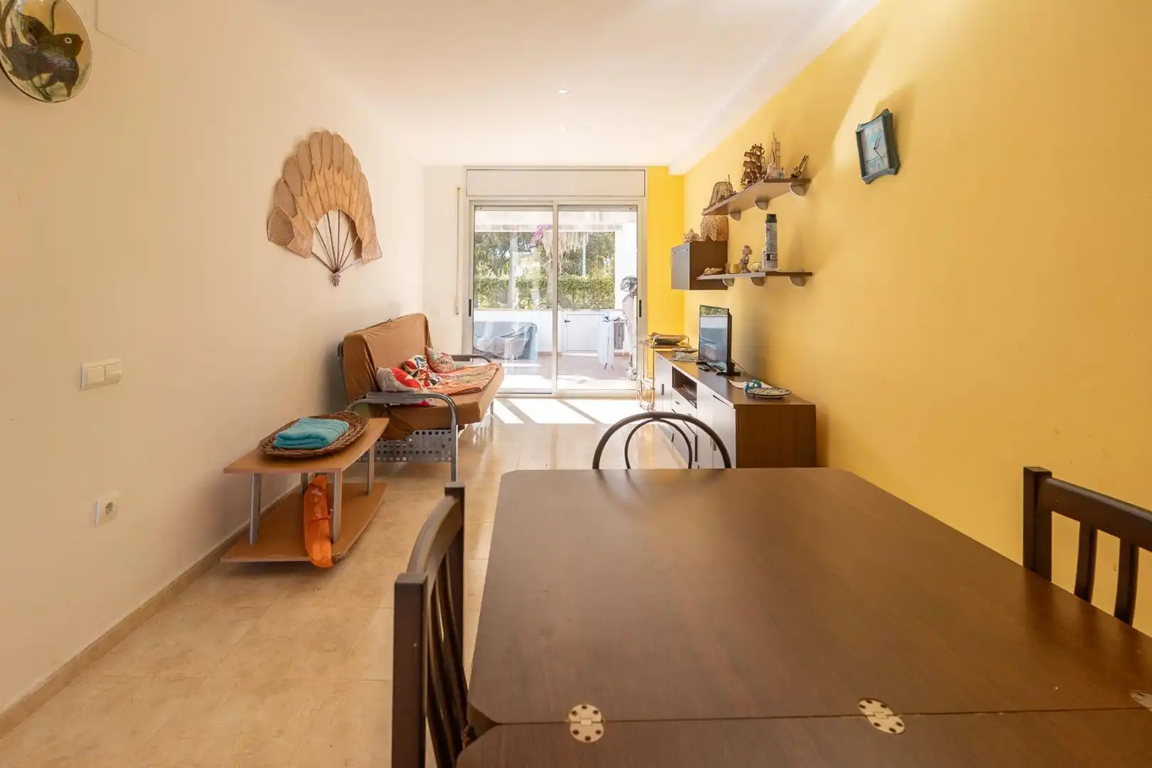 Menjador de Casa o xalet en venda en Amposta amb Aire condicionat, Jardí privat i Terrassa