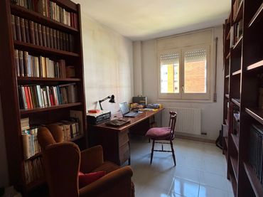 Appartamento con balcone in vendita a Carrer d'Antoni Gaudí