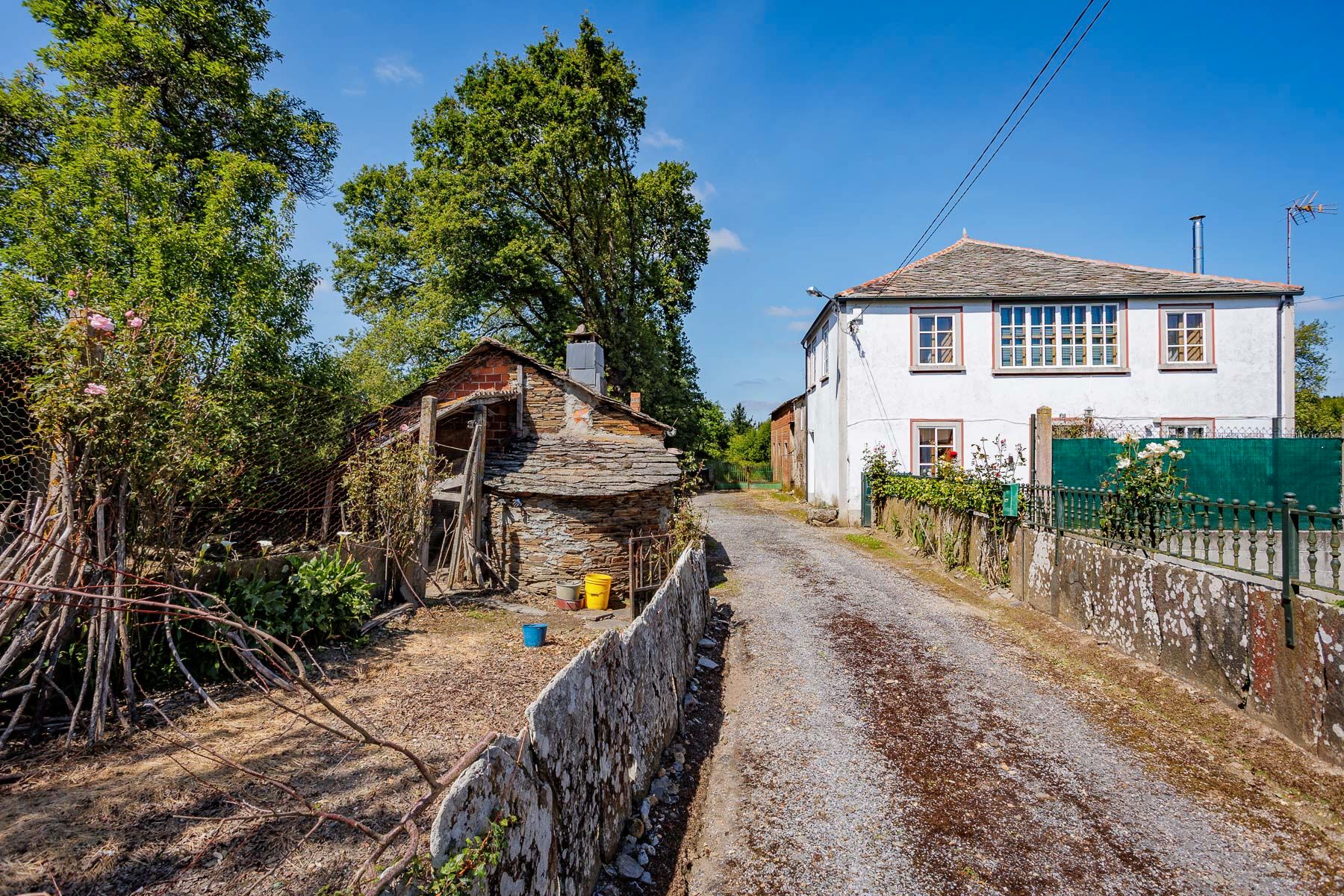 Exterior view of Country house for sale in Rábade  with Furnished