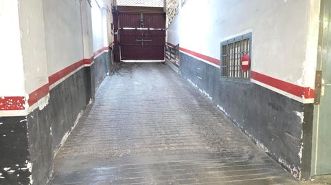 Foto 4 de Garaje en venta en Calle Viladomat, Sant Antoni, Barcelona Capital