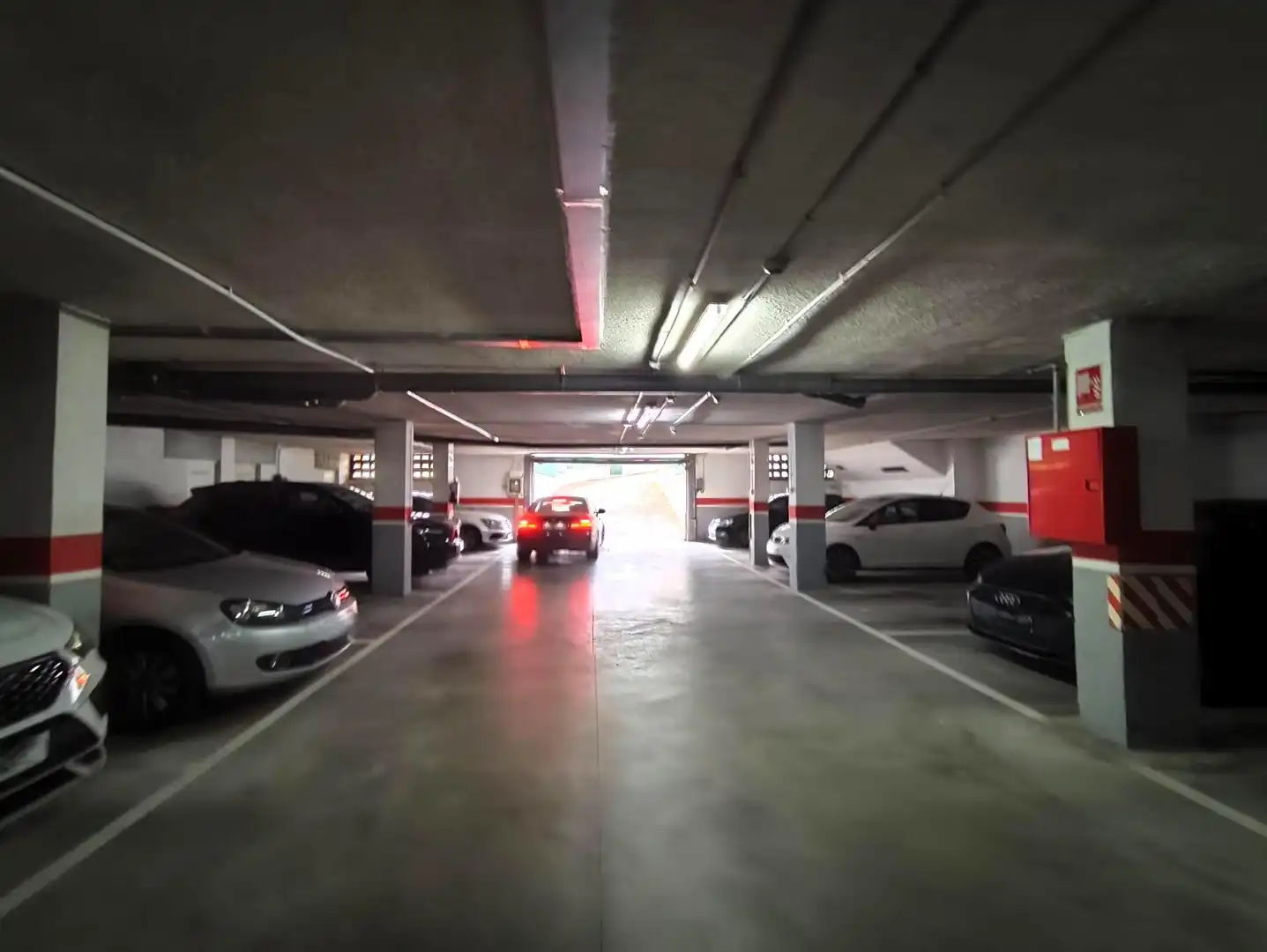 Aparcament de Apartament en venda en El Astillero   amb Calefacció, Terrassa i Piscina comunitària