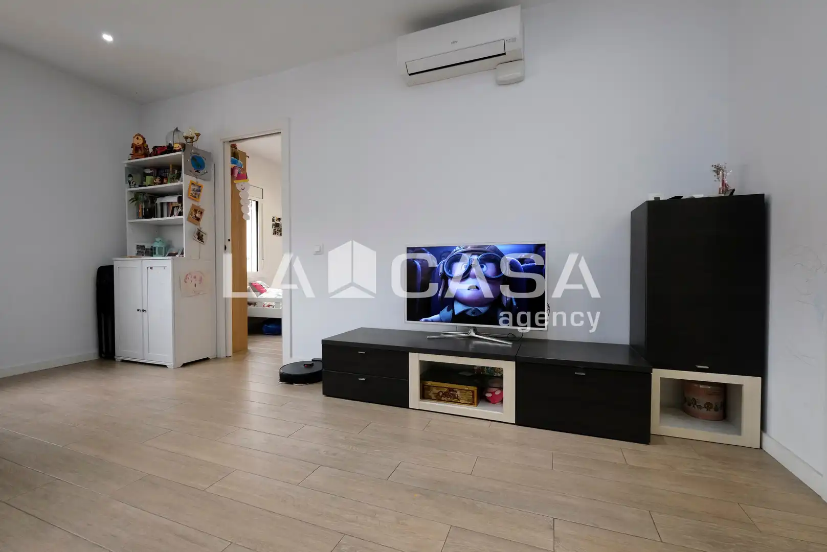 Sala d'estar de Pis en venda en Nou Barris