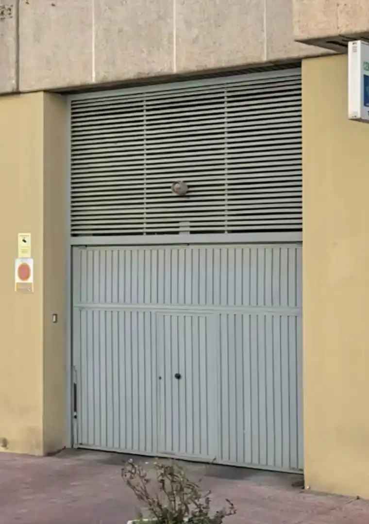 Vista exterior de Pis en venda en Ciudad Real amb Aire condicionat, Calefacció i Parquet