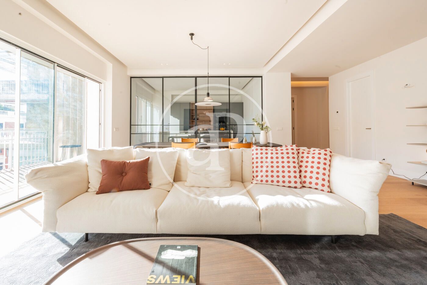 Sala d'estar de Pis en venda en  Madrid Capital amb Aire condicionat, Calefacció i Terrassa