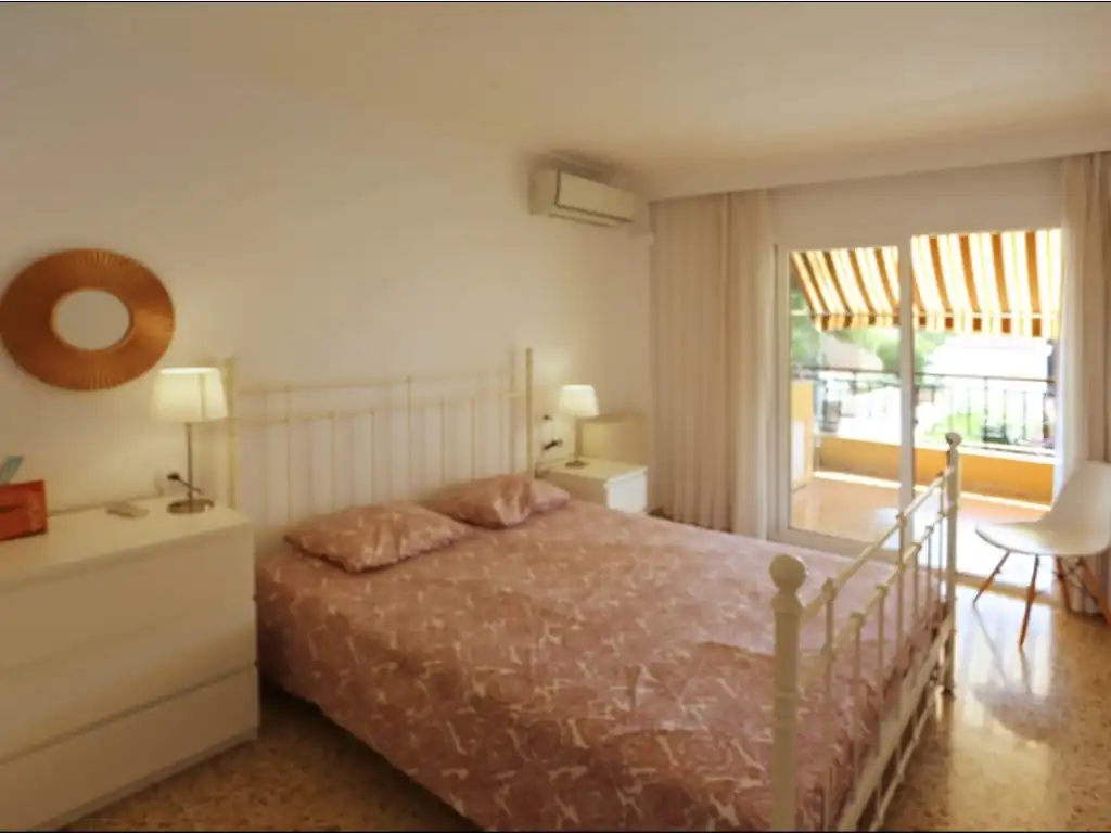 Bedroom of Apartments for rent in Calvià  with Air Conditioner, Private garden and Terrace