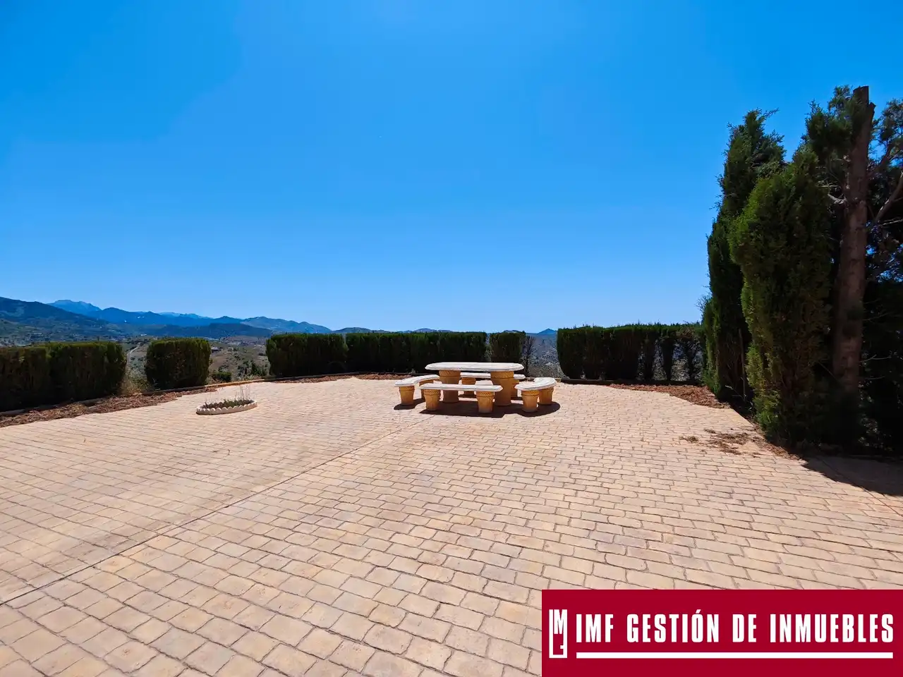 Jardí de Casa o xalet en venda en Canillas de Aceituno amb Terrassa, Piscina i Moblat